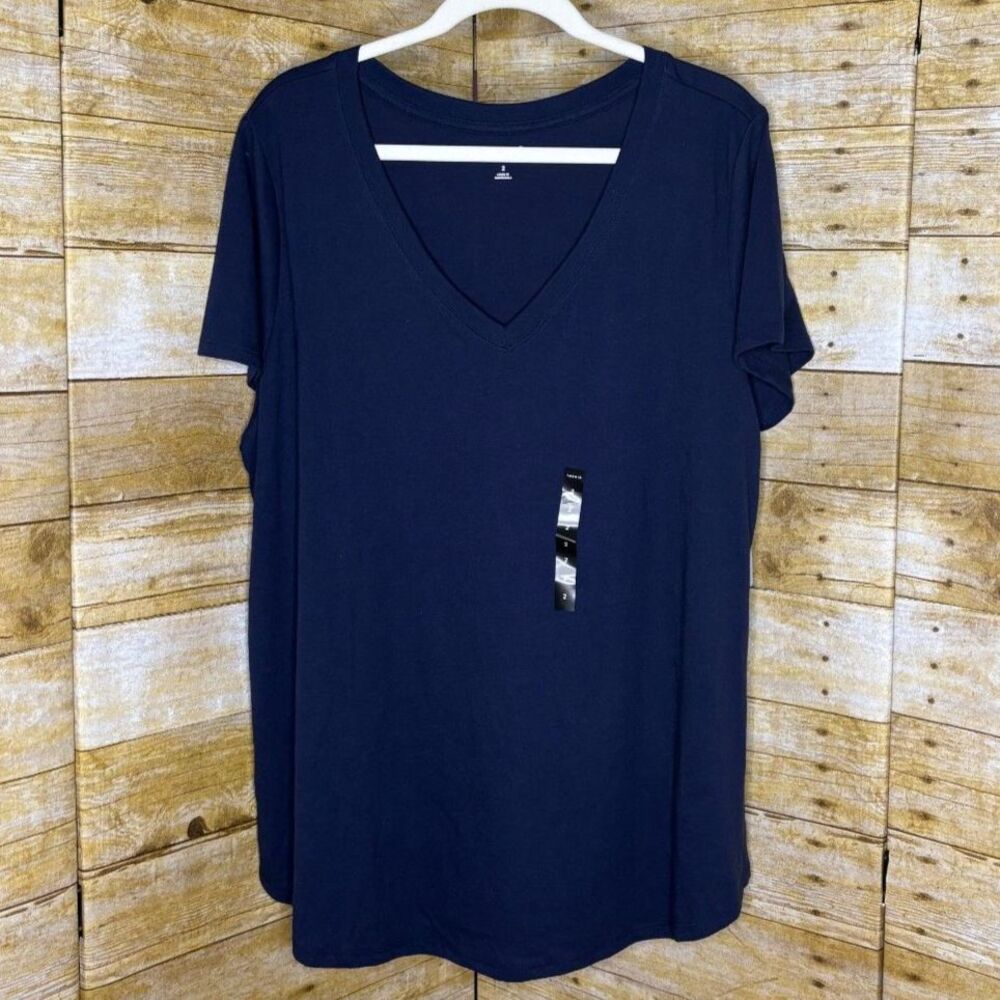 TORRID EVERYDAYWEAR CLASSIC FIT GIRLFRIEND SIGNATURE JERSEY V-NECK TEE SIZE 2X - Picture 2 of 3